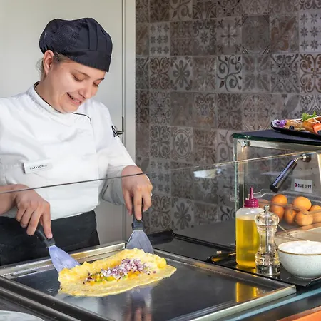 מלון Catalonia רונדה